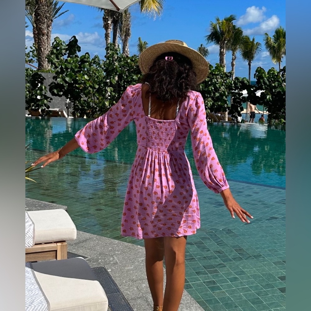 Billabong 💕 Lilac Floral Sweetheart Mini Dress